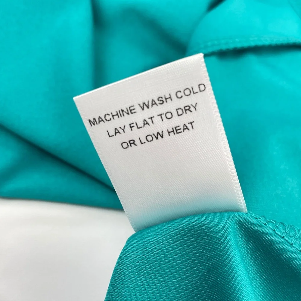 Amy Sport Ocean Green MARISA Pleated Skort Golf Skirt Size Medium - NWT